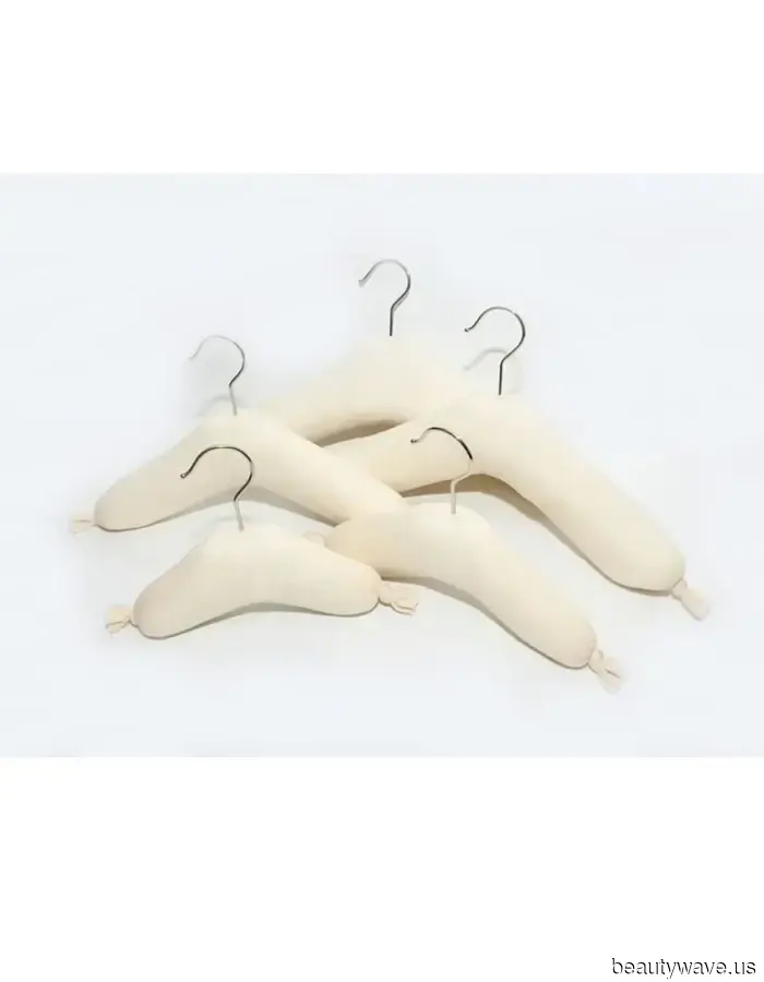 The Top 8 Methods for Maintaining Your Vintage Clothing, Based on Expert Advice