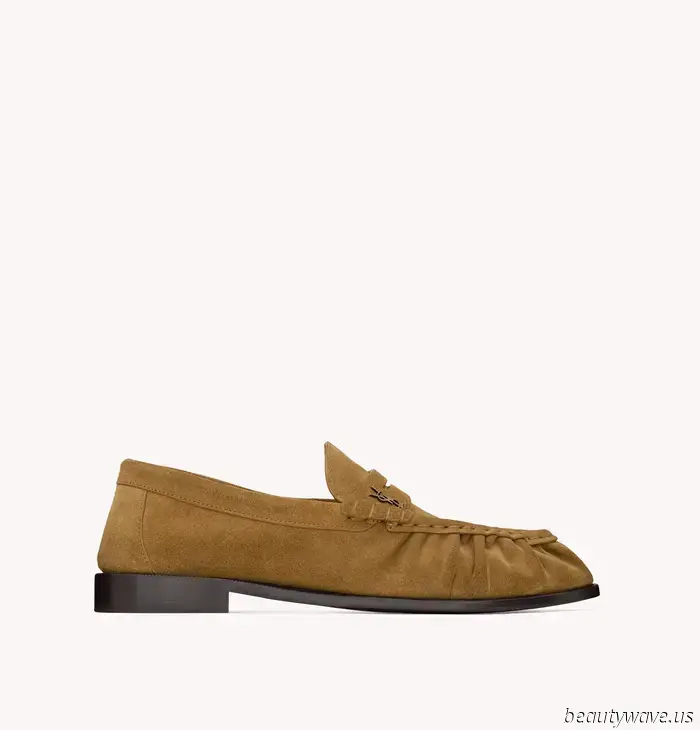 It's Official: These Stylish Loafers Are the Most-Coveted Shoes of the Year—and They're Available Again.