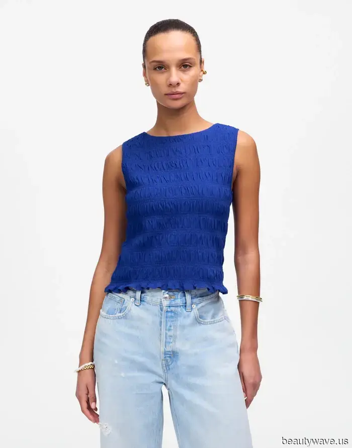 Copenhagen Fashion Week has just brought a 2016 color trend into a strikingly contemporary context for 2026.