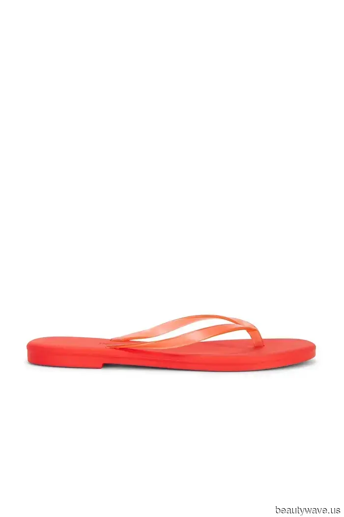 Se indossi uno di questi micro-trend di sandali del 2026, è chiaro che sei una persona di moda.