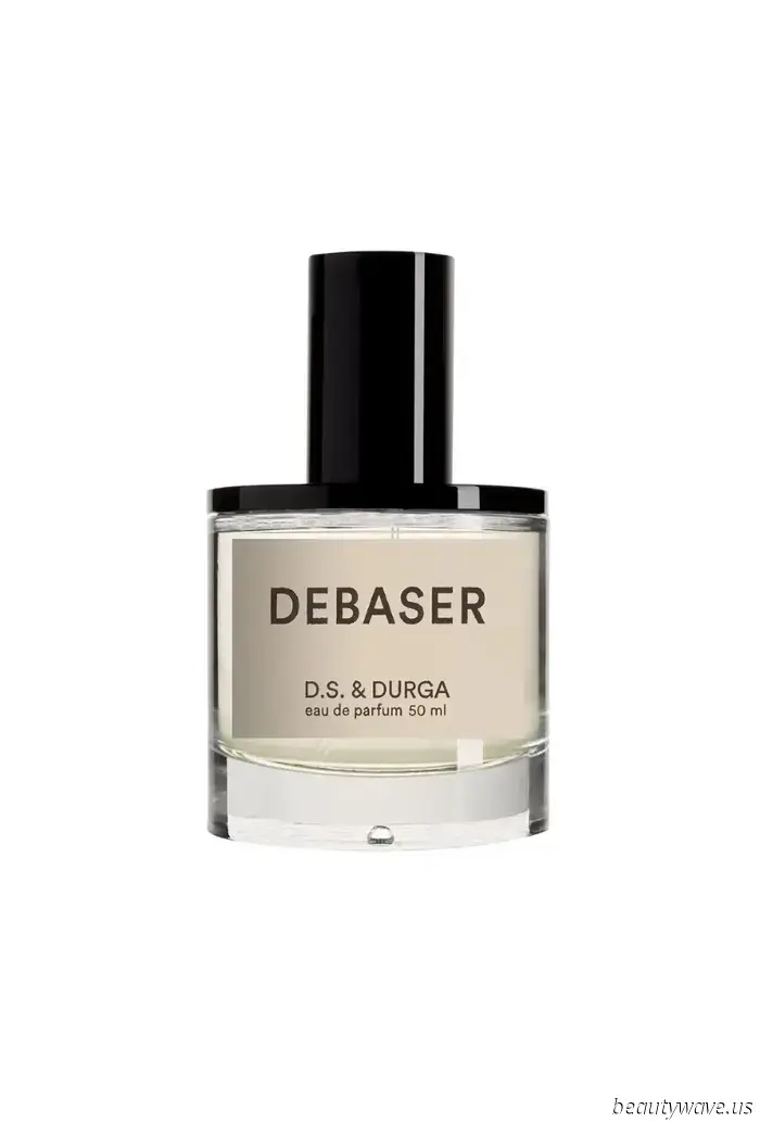 The Summer Fragrance Notes That Capture the Essence of a Vacation in a Bottle