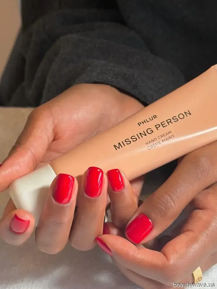 Un destacado manicurista me acaba de decir que estas 6 tendencias de uñas siempre estarán de moda.