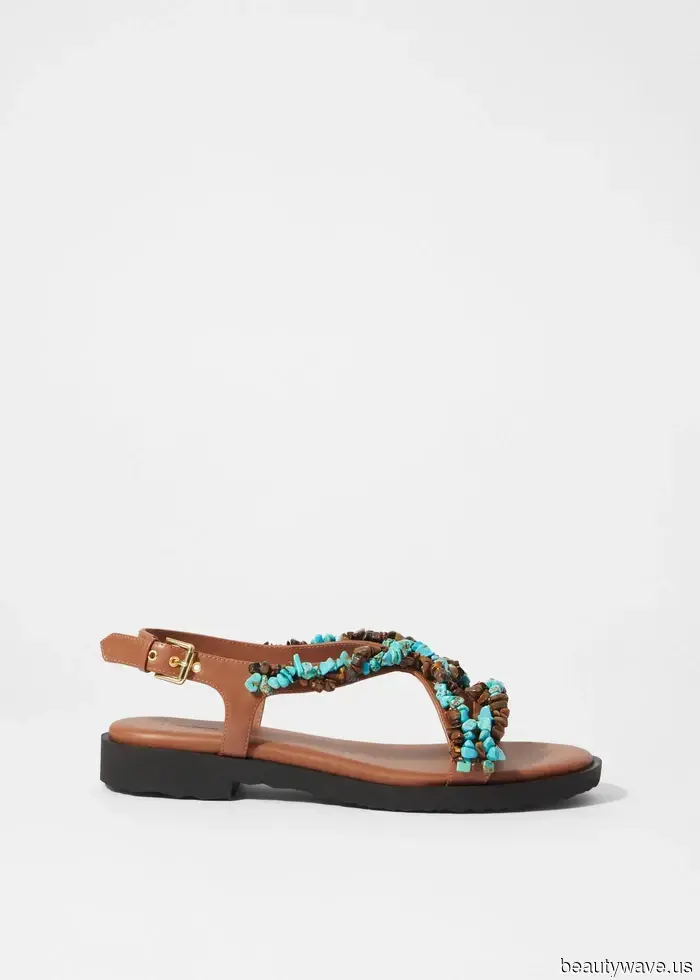 Ogni persona con stile a Copenaghen sta indossando questa combinazione elite di scarpe e pantaloni pre-autunnali.