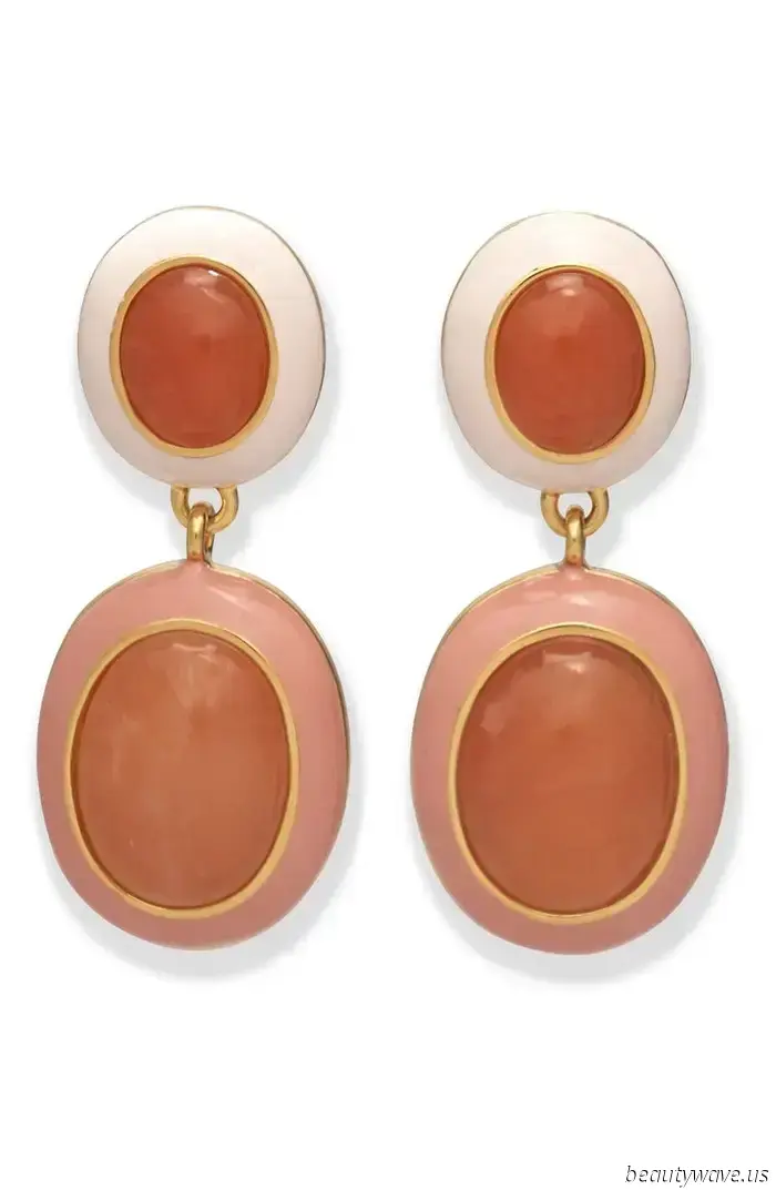 I'm the Associate Fashion Director at Nordstrom—Here are the 14 Essential Items to Purchase from the Anniversary Sale.