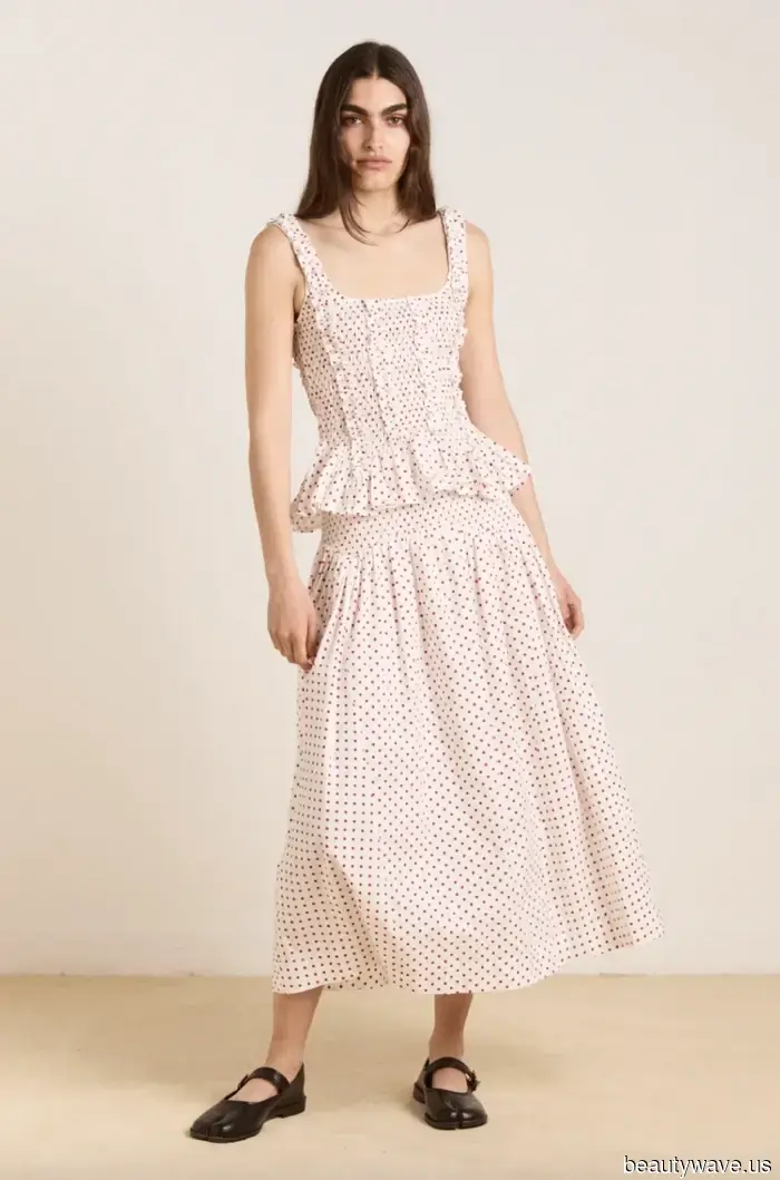 I'm Only Mentioning This Once: If You Don't Give This Trend a Shot Before Summer Wraps Up, You'll Regret It for the Whole Year.