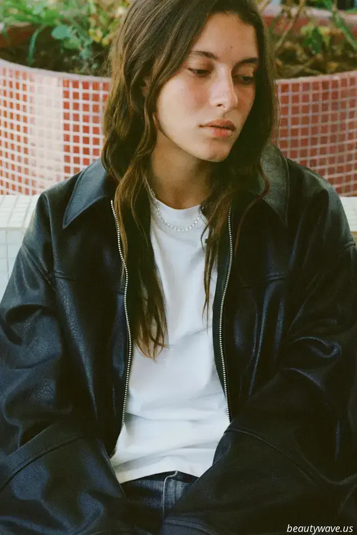 Hailey Bieber has already donned the denim ensembles that will characterize Fall 2025.