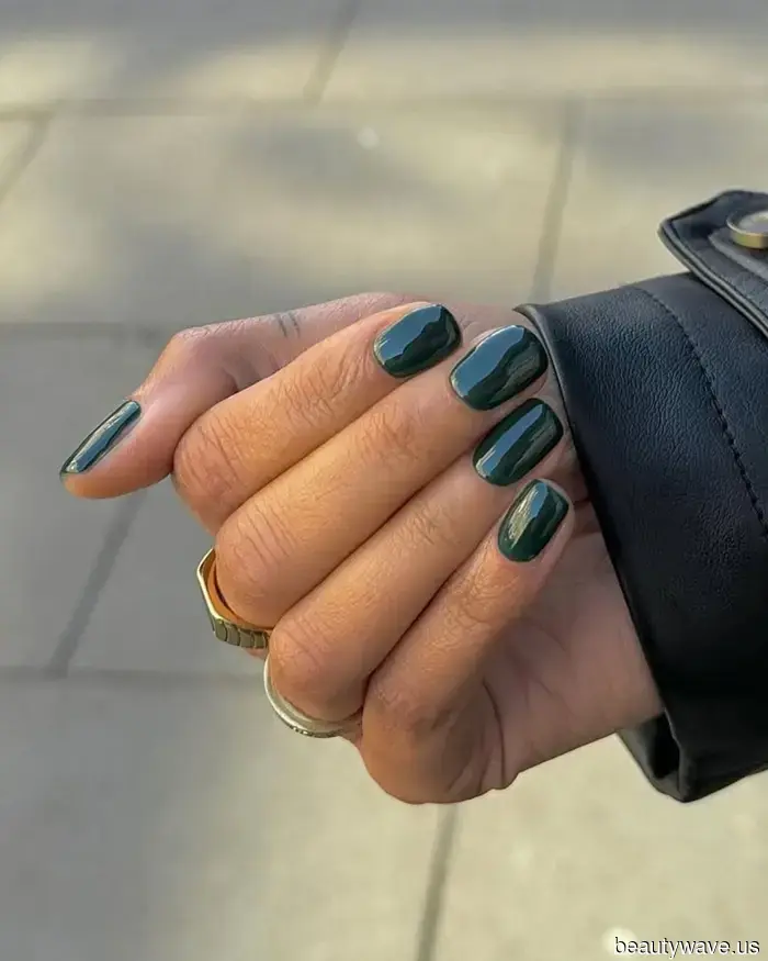 Apologies, Nude—These 21 Dark Nail Designs Show That Nothing Is More Stylish for Winter.