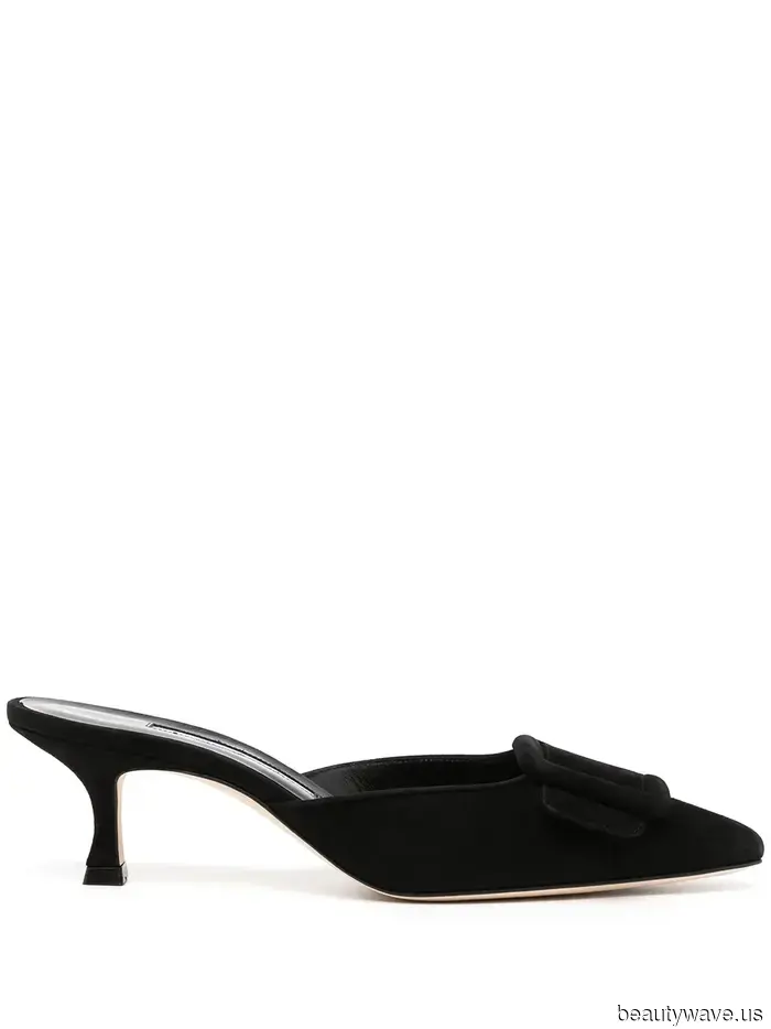 It's Official—These 5 Summer Shoes Are Perfectly Paired With Cropped Jeans.