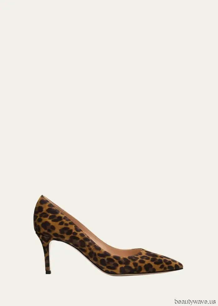 I reside in NYC—here are the 2026 heel trends I've noticed all around.