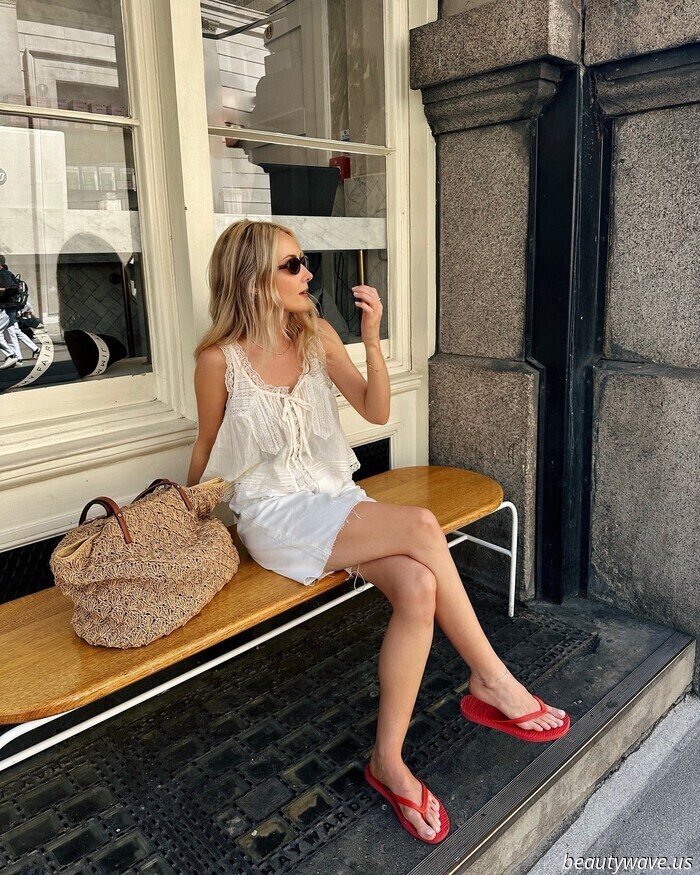 Apologies, tank tops—this summer I'll only be wearing lovely blouses paired with my shorts, skirts, and linen trousers.