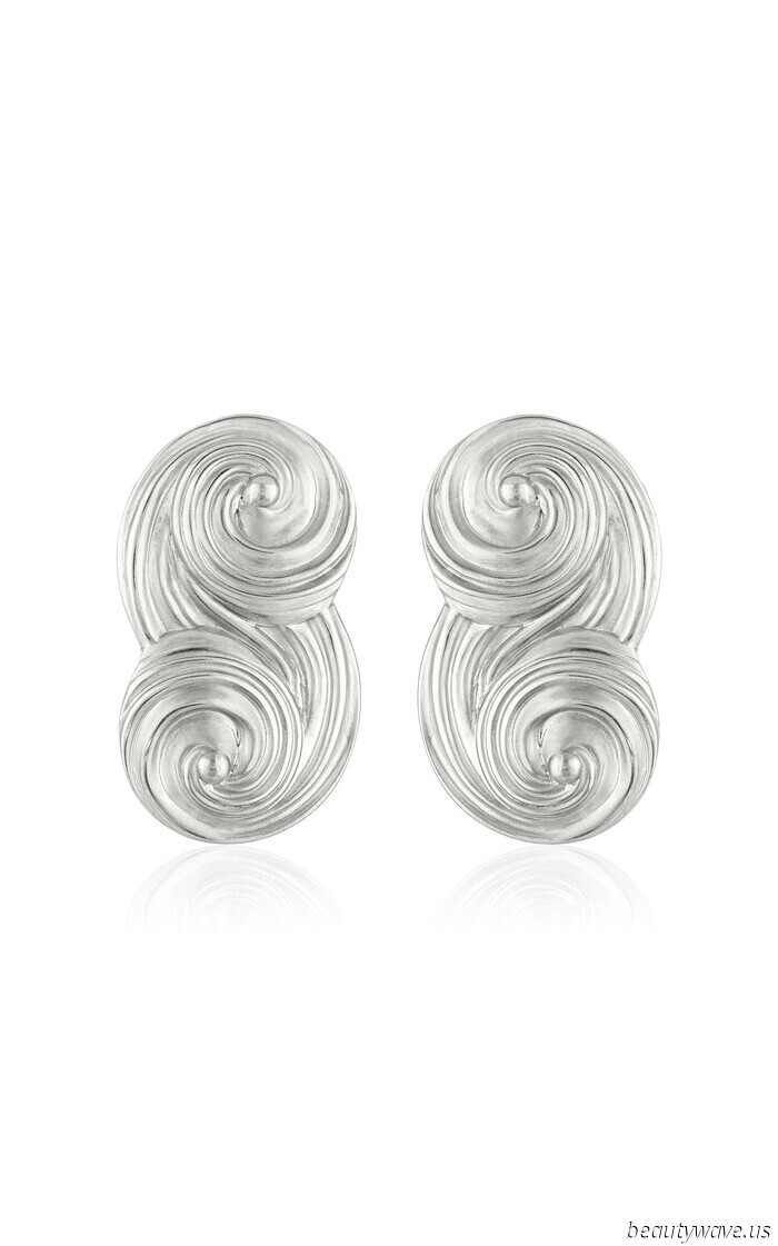 Jewelry is Becoming More Unique—6 Trendy Insider Brands Everyone is Wearing