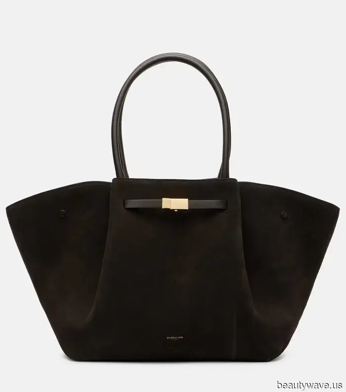 We’re Fashion Editors based in NYC—Here’s Everything We Really Purchased to Wear to NYFW.