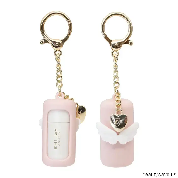 I dedicated the past two months to creating a stylish gift guide featuring 26 unique, beauty-focused presents for the trendy individual.