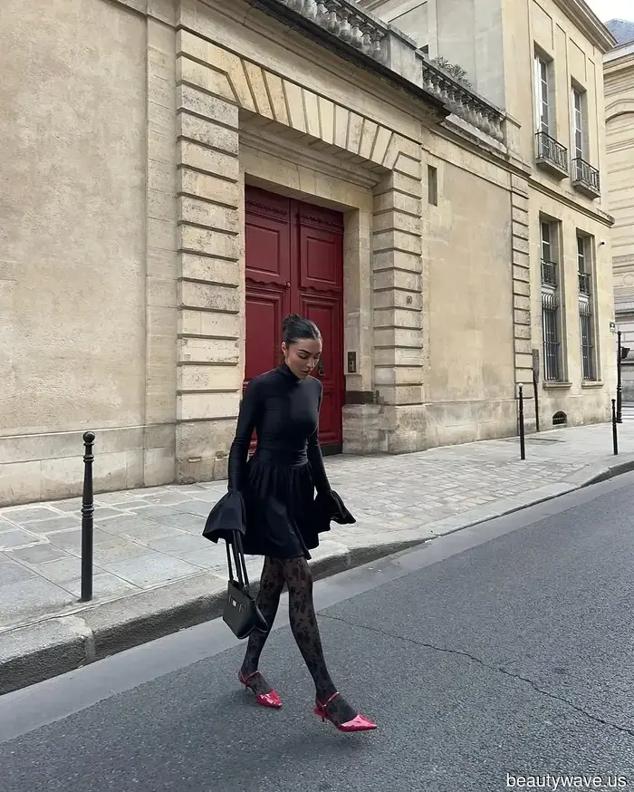 Clicca qui per la prova che questo sofisticato colore di scarpe funziona sia con i jeans che con i vestiti