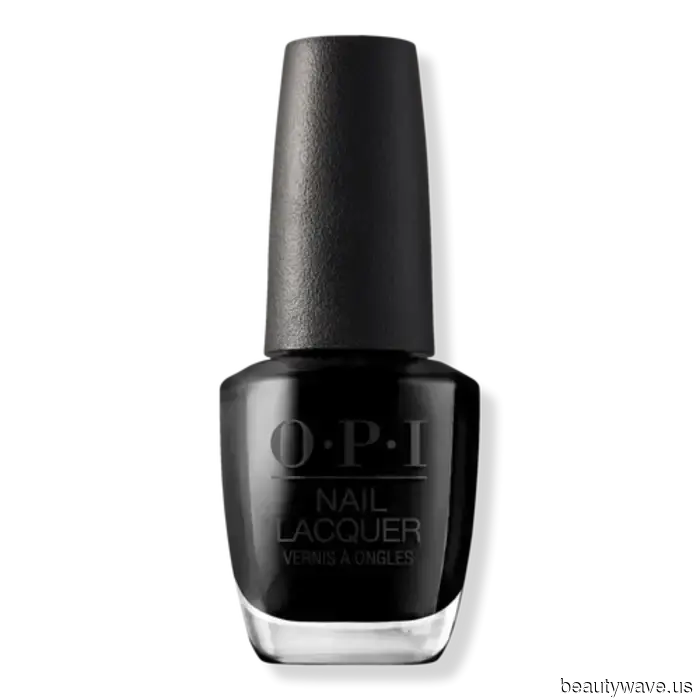 Fall Nail Colors Occupy 87% of My Thoughts—These Stylish Pedicure Shades Will Remain on My List Indefinitely.