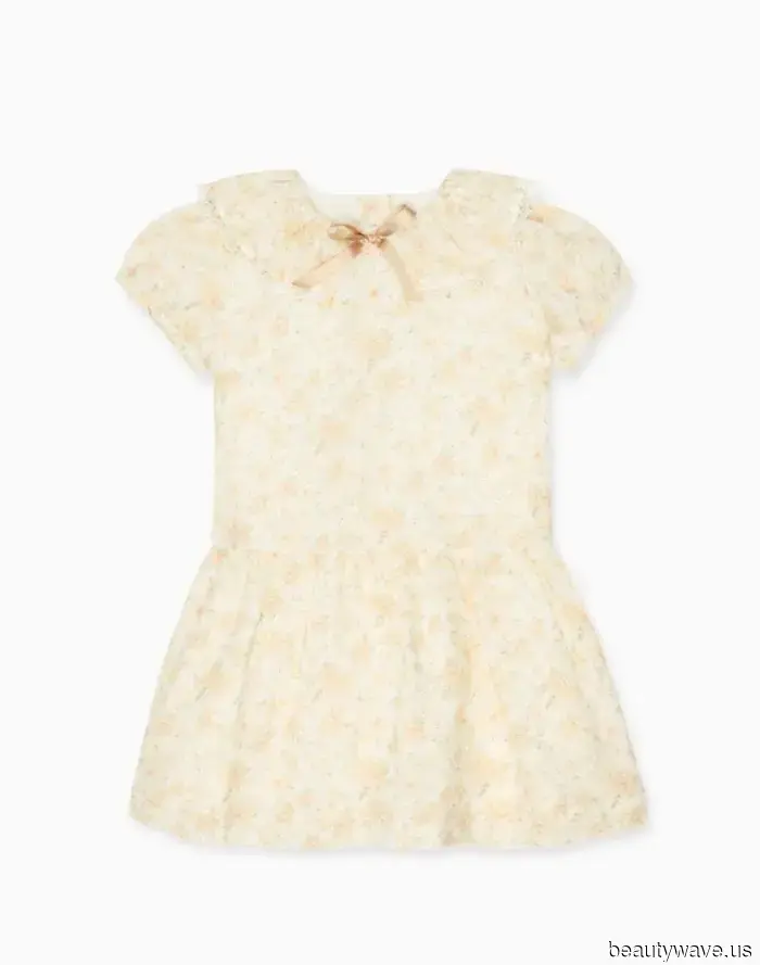 Dream Locations, Fashionable Birkenstocks, and Trending Wedding Promises—What Contemporary Brides are Saving for 2026