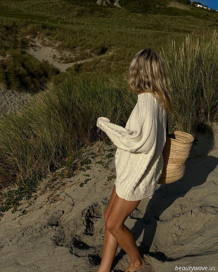 Chic women in Marseille and Cadaqués replace their cashmere sweaters with this lighter alternative every summer.