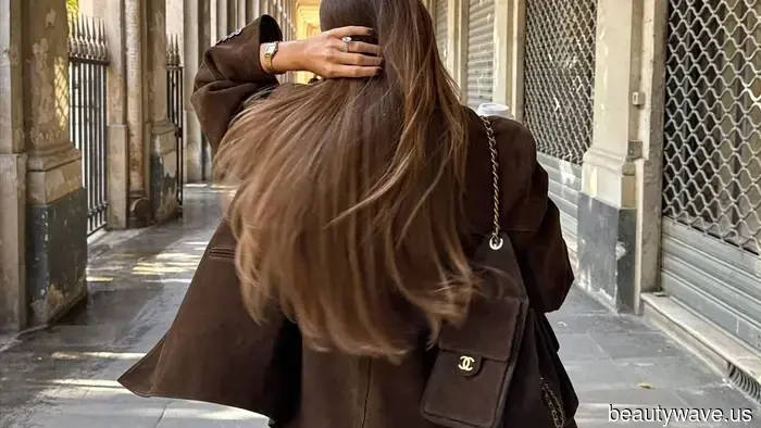 Fashion enthusiasts in Paris are donning these refined basics—these pieces will give any outfit a distinctly 2026 vibe.