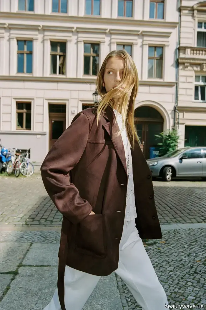 My mom exclusively shops for affordable fashion—I shared these 27 stylish, luxurious-looking items for Fall 2025 with her.