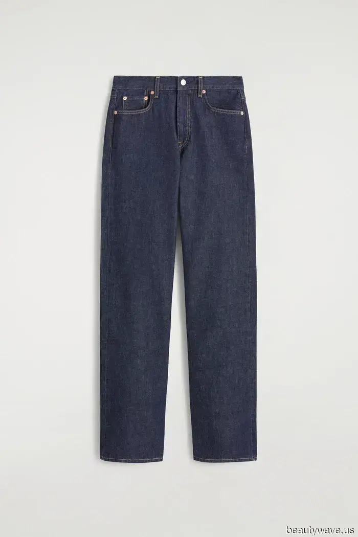 Every style icon over 50 has been consistently showcasing these 5 elegant autumn trends for 2025.