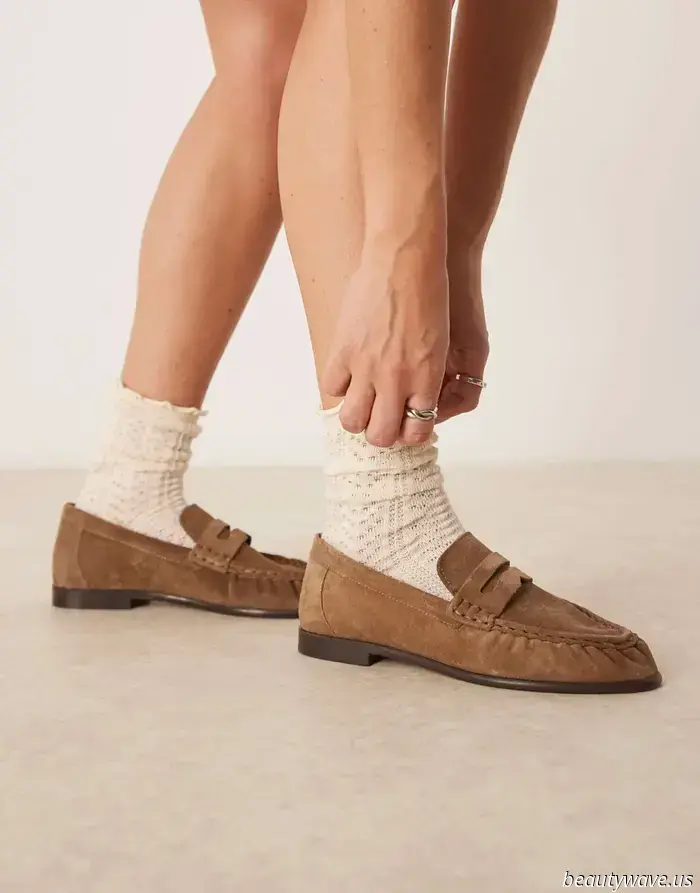 It's Official: These Stylish Loafers Are the Most-Coveted Shoes of the Year—and They're Available Again.