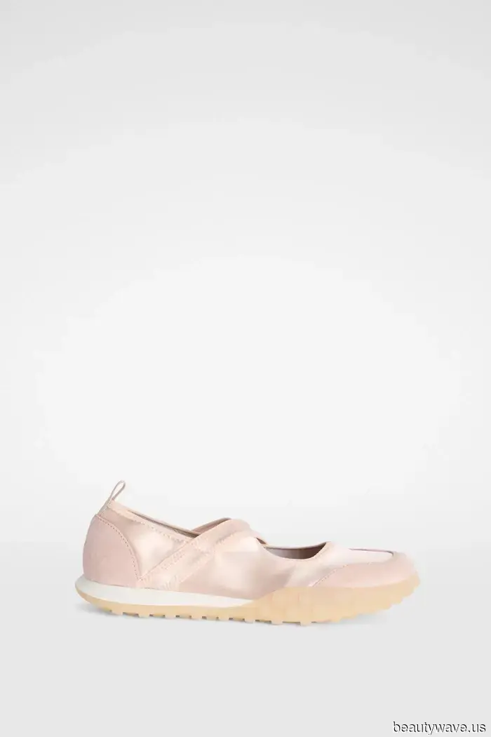 La scarpa cult di Tory Burch che ogni persona di moda indossa nel 2026