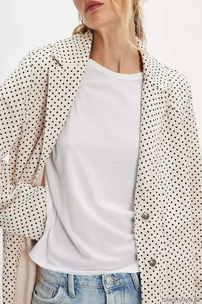 8 Print Trends for Spring 2026 That Every Fashionable Individual Is Already Sporting