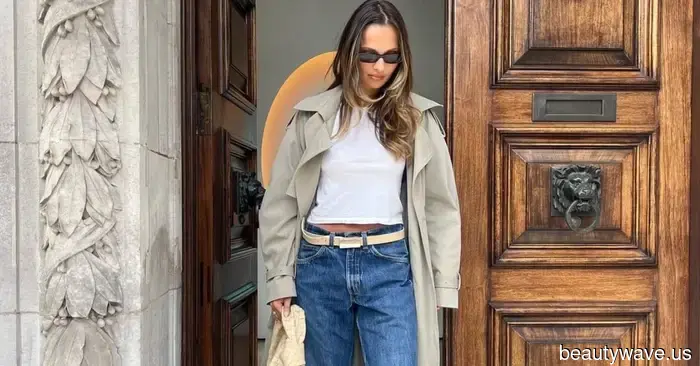 Just so you know: Currently, every fashion enthusiast is opting for this beautiful shoe color rather than black.