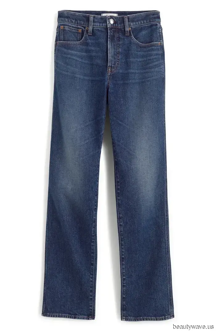 The Understated Essentials We're Observing Everywhere, from Airports to Workplaces