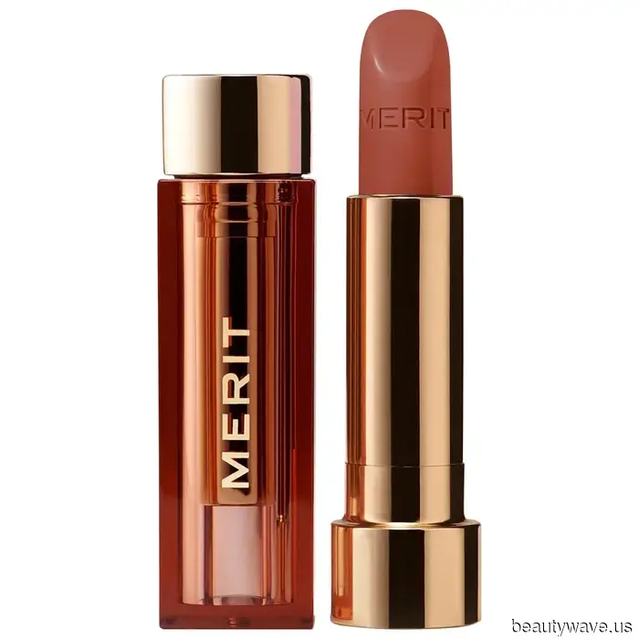 I asked 13 editors and makeup artists to share their top lip combo that consistently garners compliments.