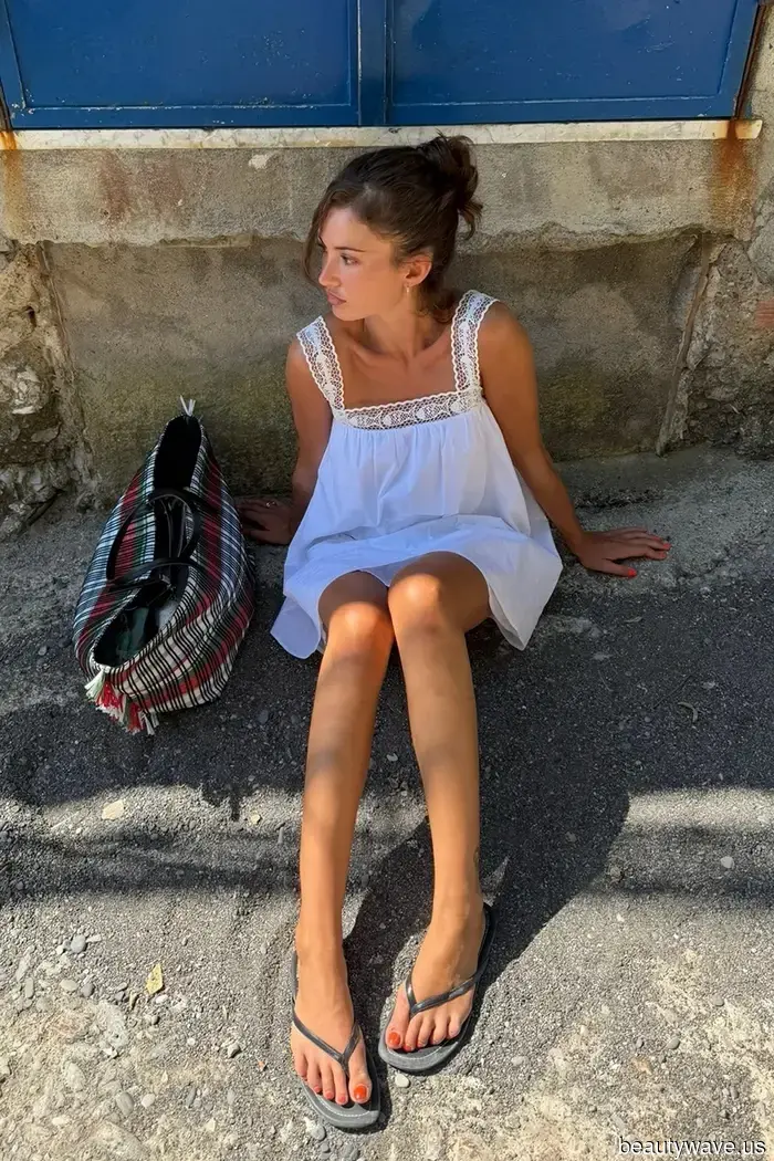How to Style the Controversial Dress Trend That Everyone Online Is Buzzing About