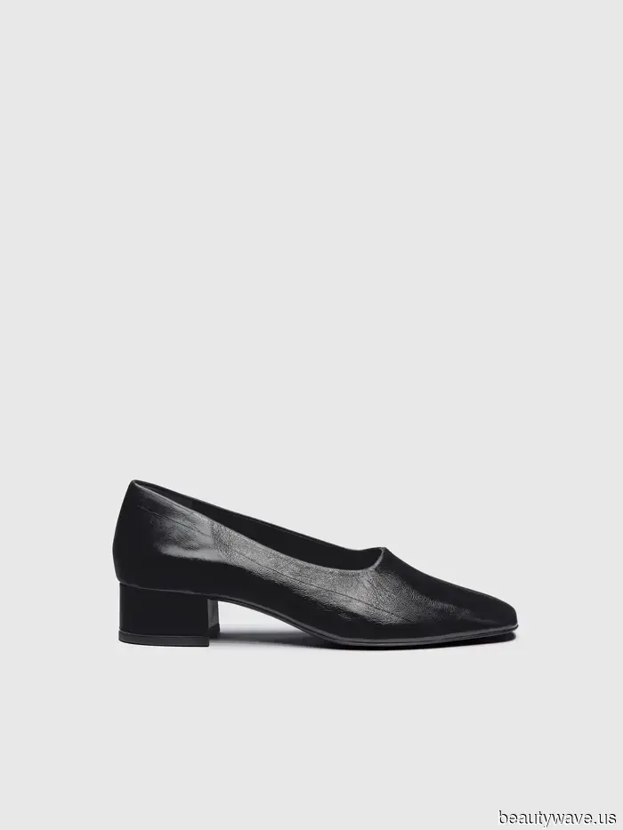 Wenn Sie möchten, dass Ihre knielangen Röcke französischer aussehen, kombinieren Sie sie mit diesem Schuhtrend.