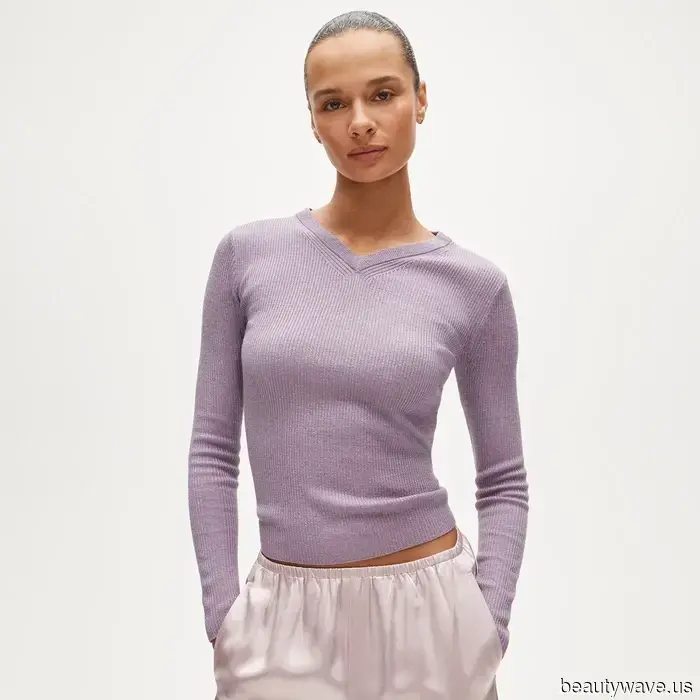 My Mother Only Wears Black—These 5 Spring Trends from J.Crew Made Her Embrace More Color.