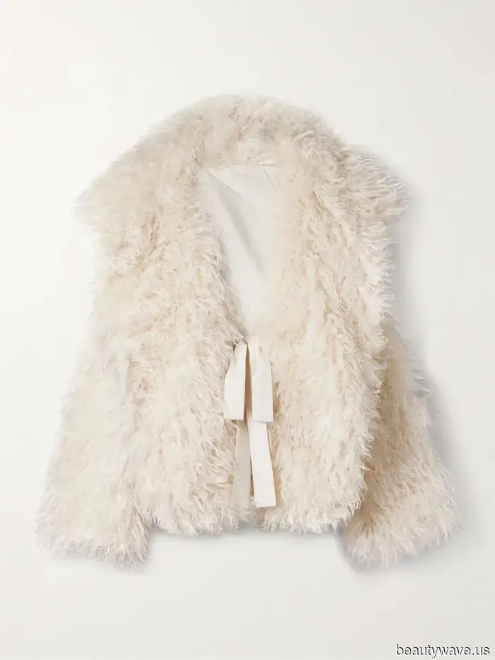 If you're aiming to appear wealthy, luxurious, and endlessly stylish this winter, here are the 7 color trends to embrace right now.