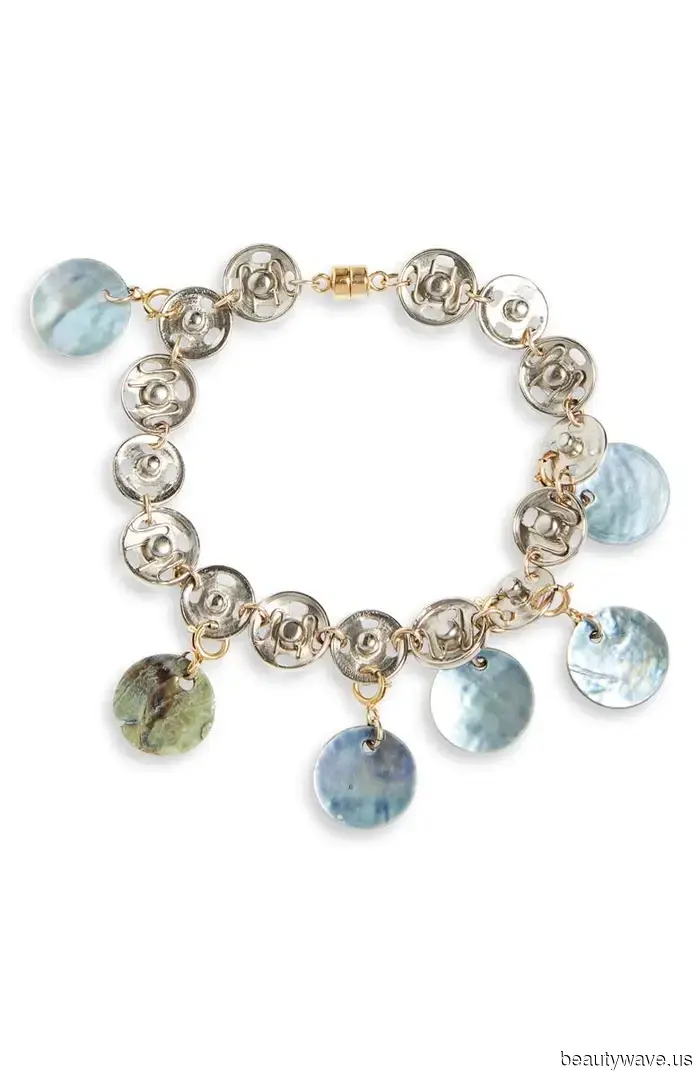 I'm predicting that this quirky micro-trend will be all over the place this fall.