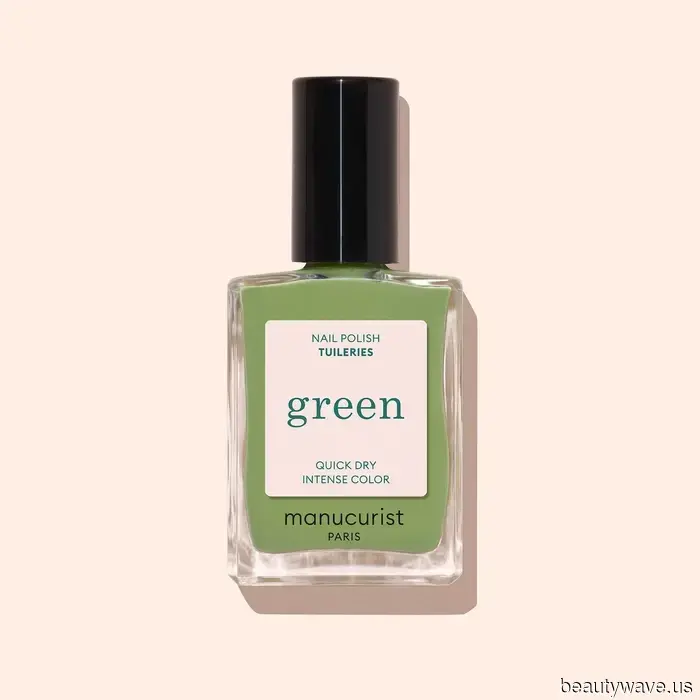 Non erano sulla mia scheda del bingo, ma queste tendenze per unghie inaspettate stanno davvero decollando questo inverno.