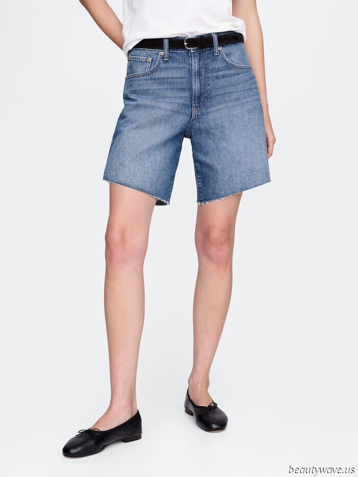 A Fashionista from New York Visits Gap—23 Items They'd Choose for Summer.