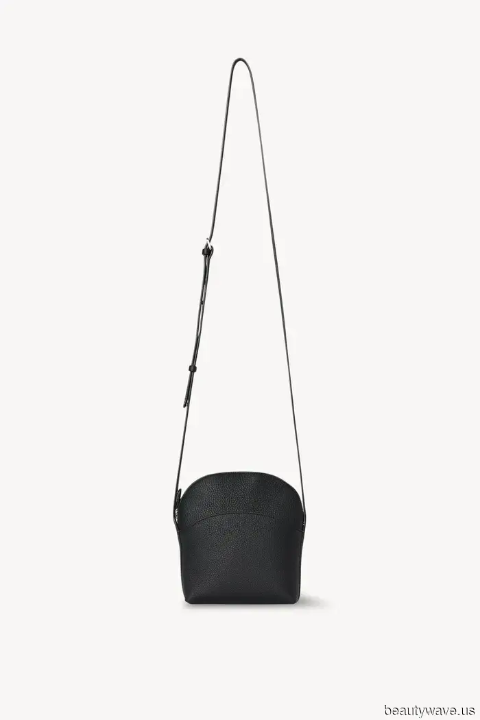 La borsa Margaux è stata dismessa, ma The Row ha svelato il suo successore, e potrebbe essere ancora più chic.