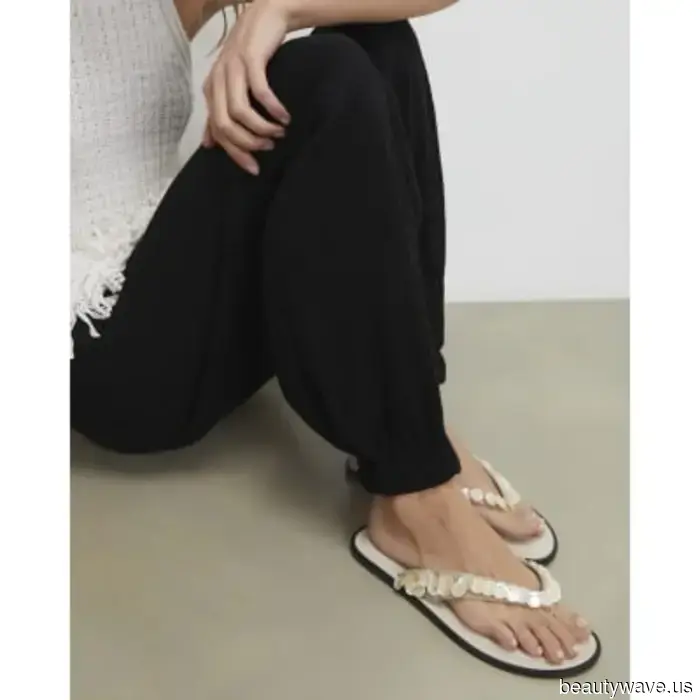6 Stylish Sandal Trends to Add Character to Your Summer Footwear Collection