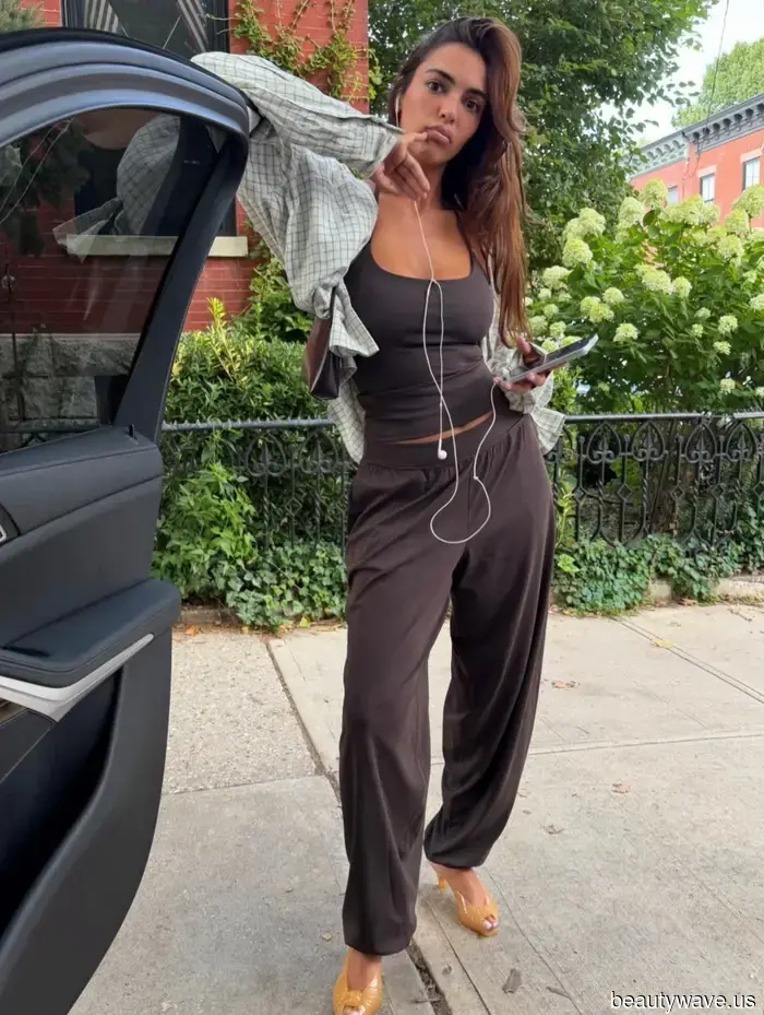 15 Stylish Yet Minimalist Outfits That The Most Fashionable Women Will Sport This Fall