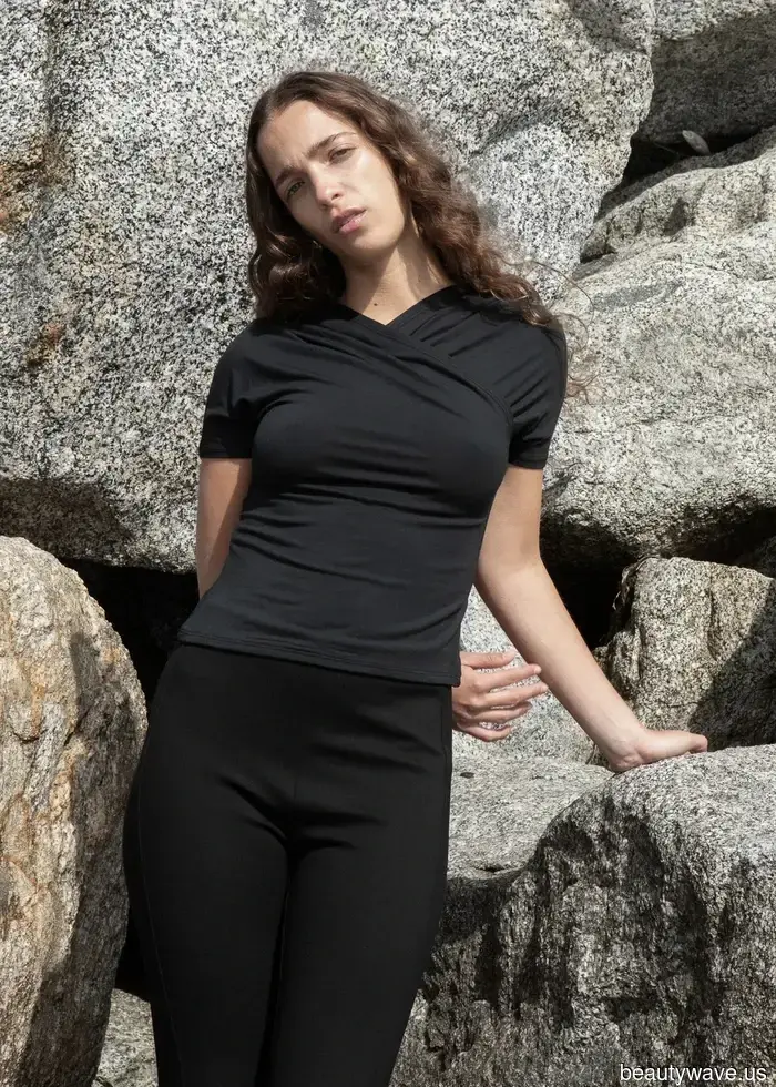 Estoy obsesionada con esta elegante marca de L.A.&mdash;Estos son los básicos atemporales de menos de $200 que estoy mirando.