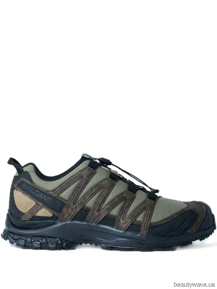 Se sei contrario a indossare sneakers con i jeans come lo sono io, fidati&mdash;questo outfit ti farà cambiare idea.