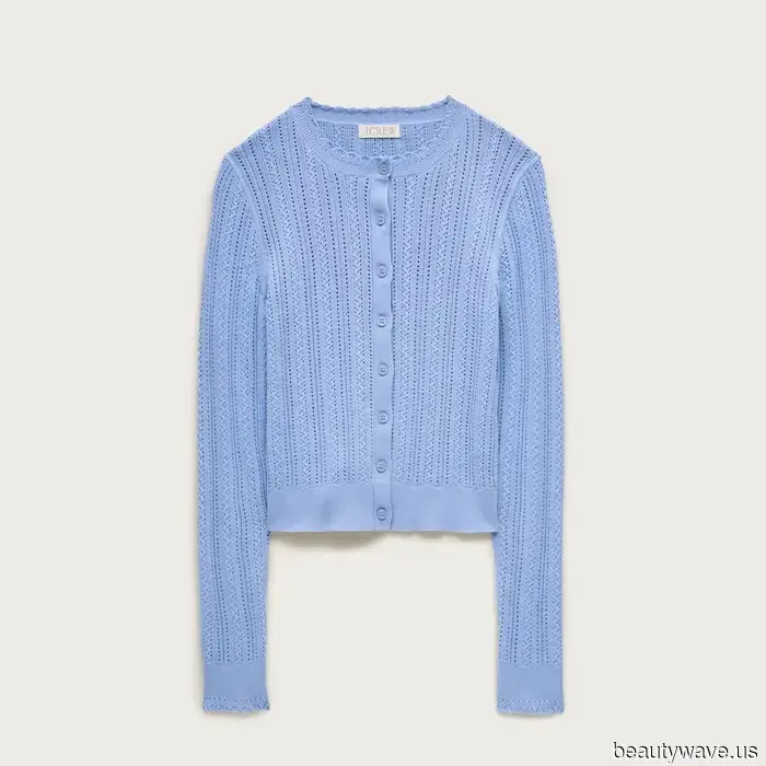 Lovely, Gentle, and Dreamy: The Single Trend That Every It Girl Is Now Embracing