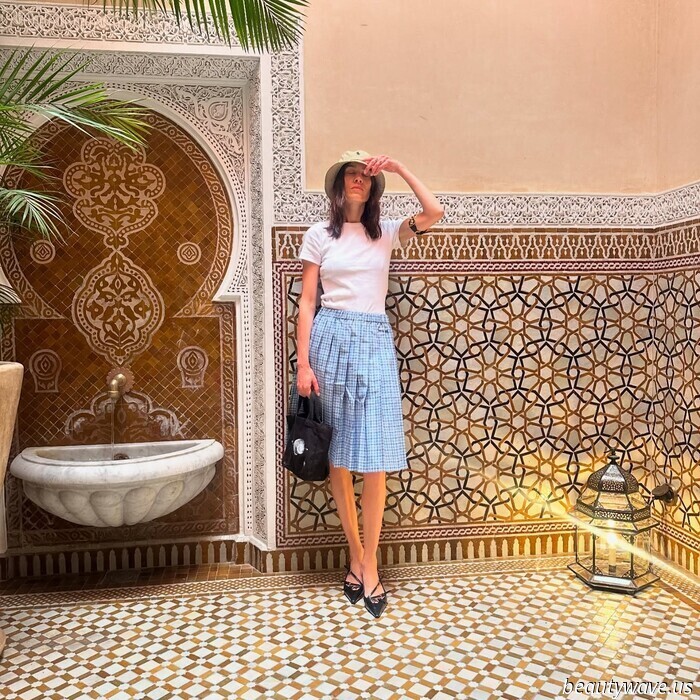 Alexa Chung Looks Incredibly Stylish on Vacation—4 Summer Trends She Brought Along for Her Getaway