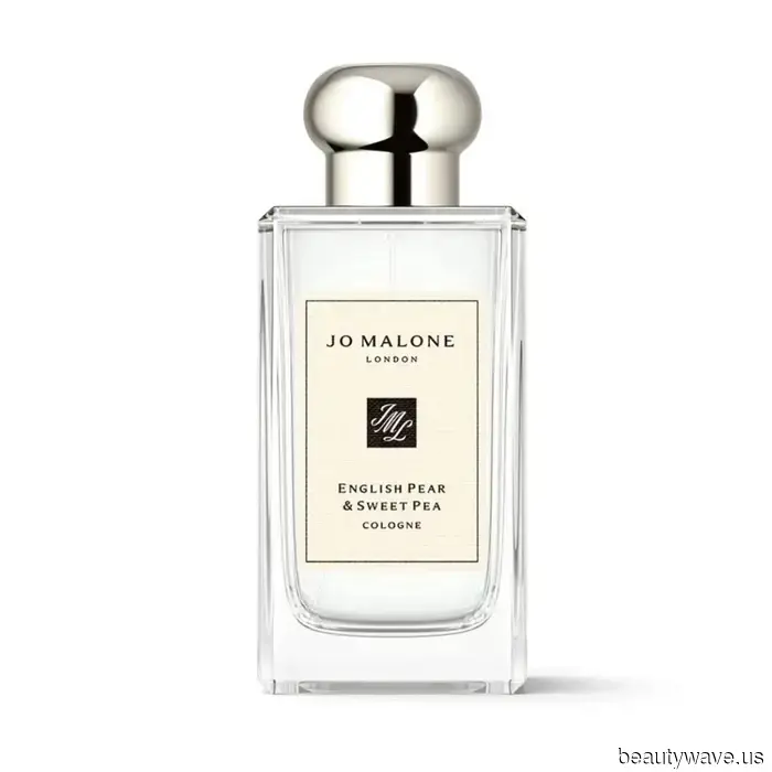 Candles, Concealer, and Comparison Culture—The Jagger Sisters Have Revealed Their Top Beauty Tips.