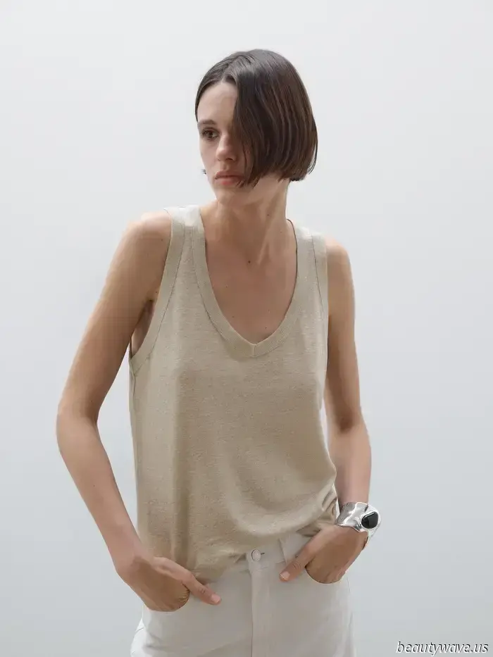 The Two Tank Top Trends That Elevate Every Outfit to Its Best in 2025