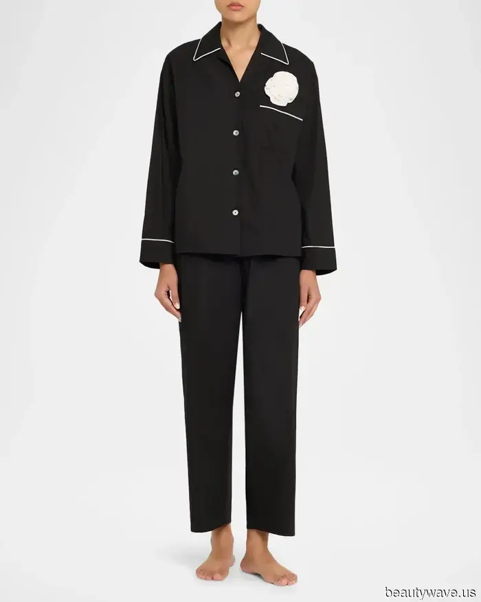 Everything You Need: Outfit Choices for Holiday Hosting