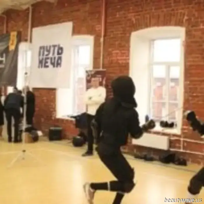 Евгений Стржалковский делится советами о том, как распознать характер вина и не потеряться в этом процессе.