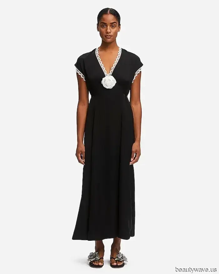 I'm Traveling from NYC to L.A.—Here’s What I'm Bringing for the Month.