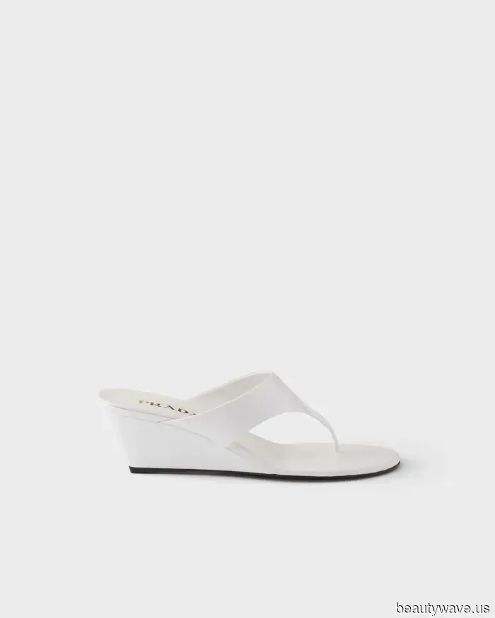 Believe me: Jeans, skirts, and shorts always appear more luxurious when paired with these flip-flops.